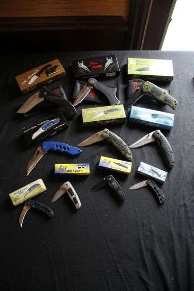 (10) Pocket Knives image