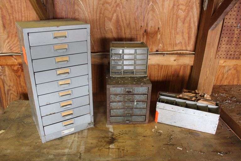 9-Drawer Metal Bolt Bin, 5-Drawer Metal Bolt Bin, Plastic Bolt Bin, Metal Bolt Tray with Handle, and Contents of Bolt Buns image