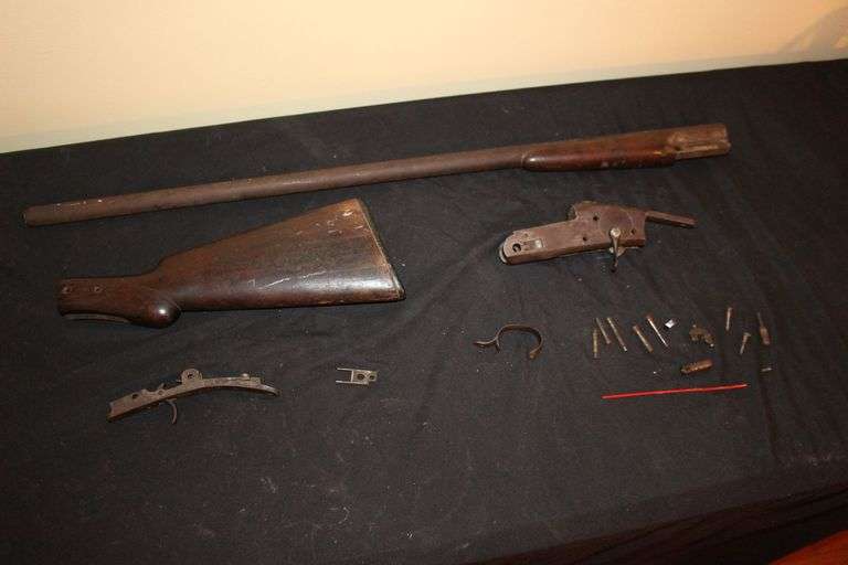 32 in 12 Gauge Shotgun Barrel, Stock, and Gun Parts image