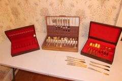 WM Rogers Silver Plate and Ranmaru Gold Tone Silverware and (3) Silverware Cases