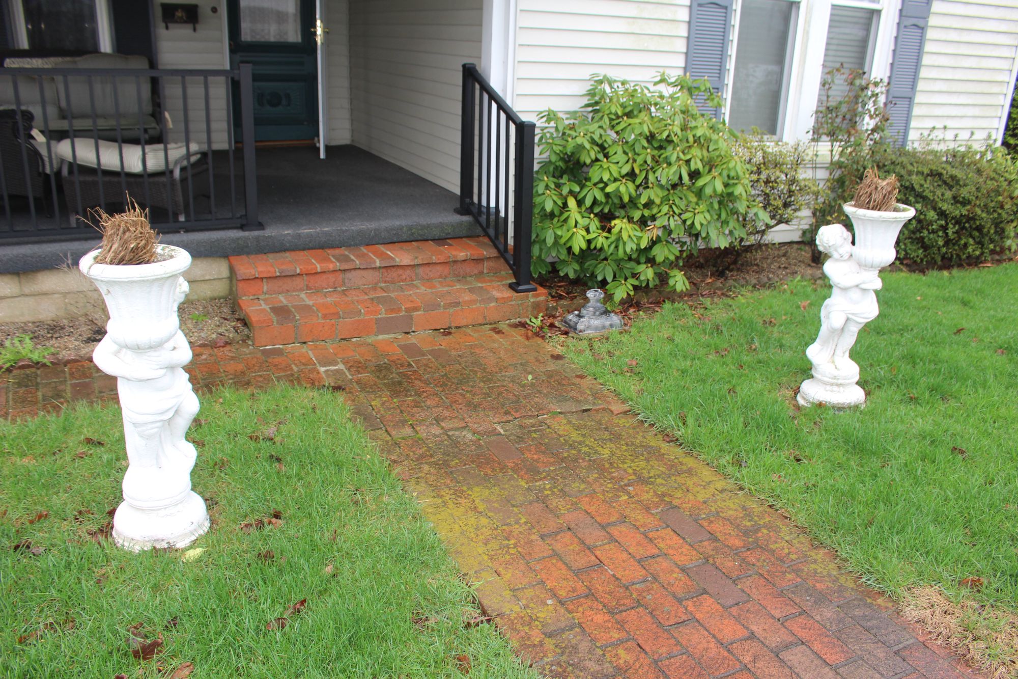 Lot image 2