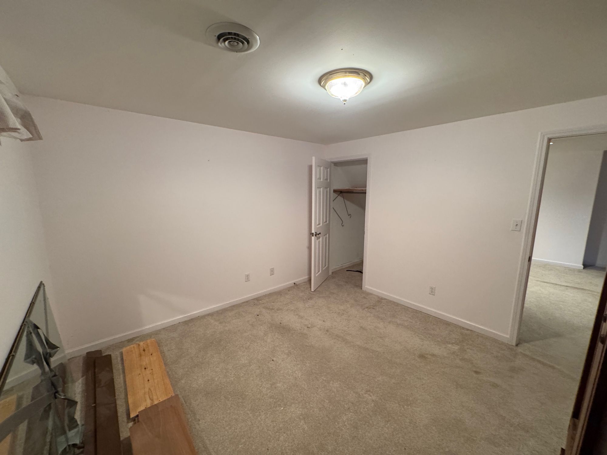 Lot image 73