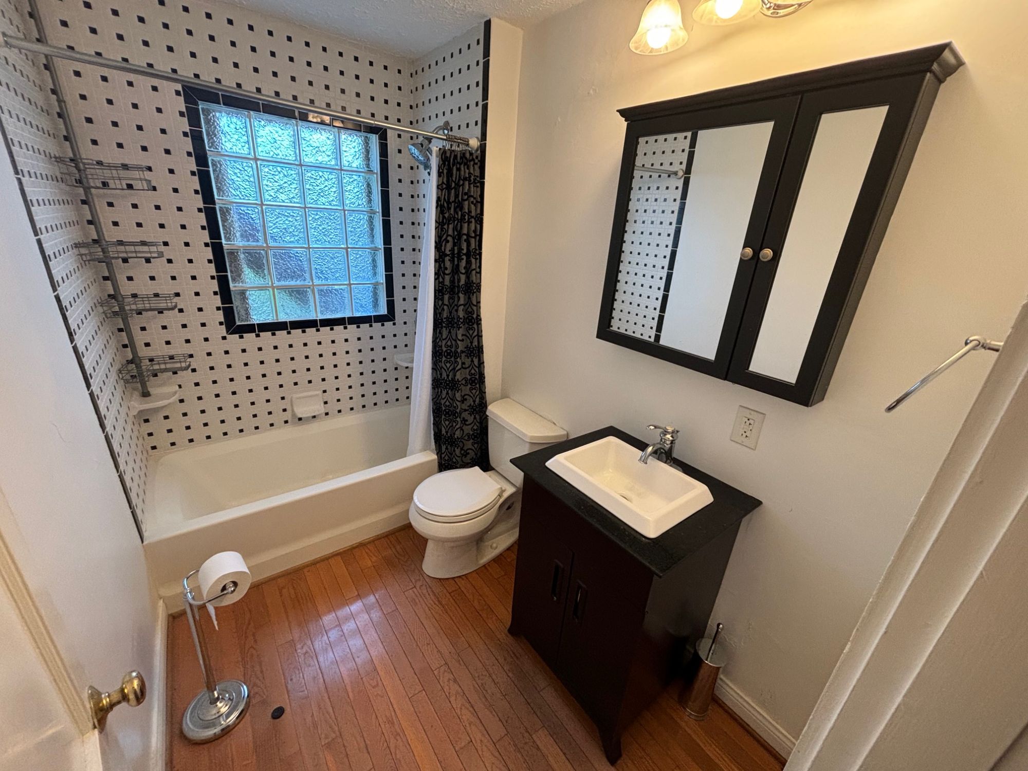 Lot image 86