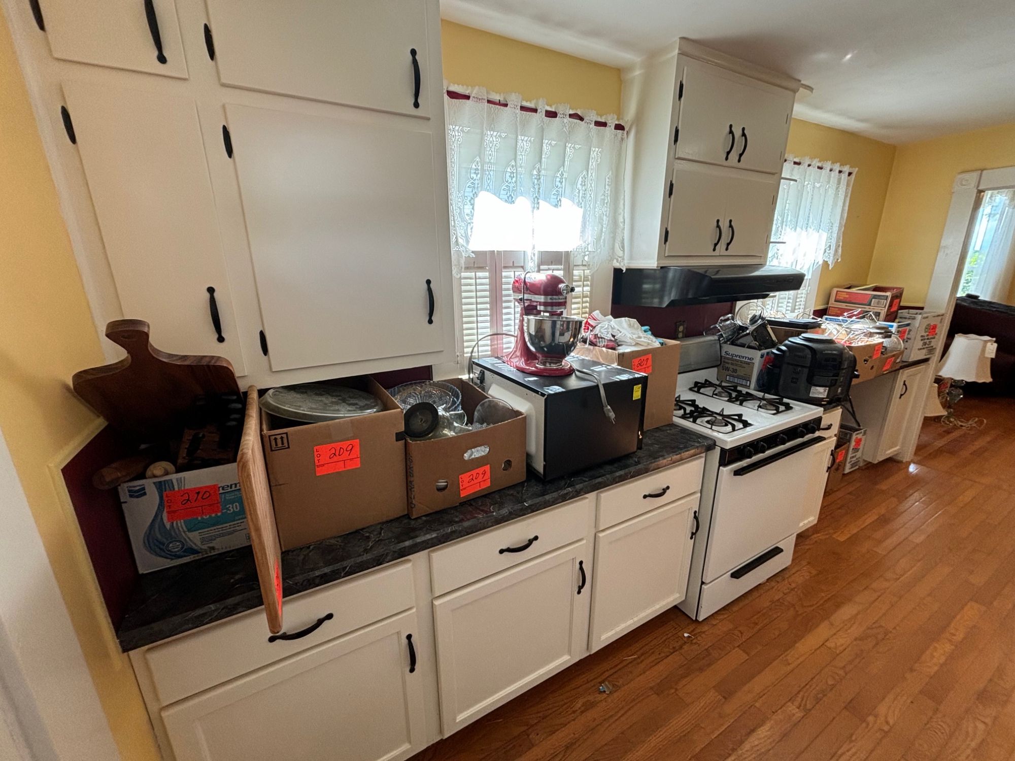 Lot image 84