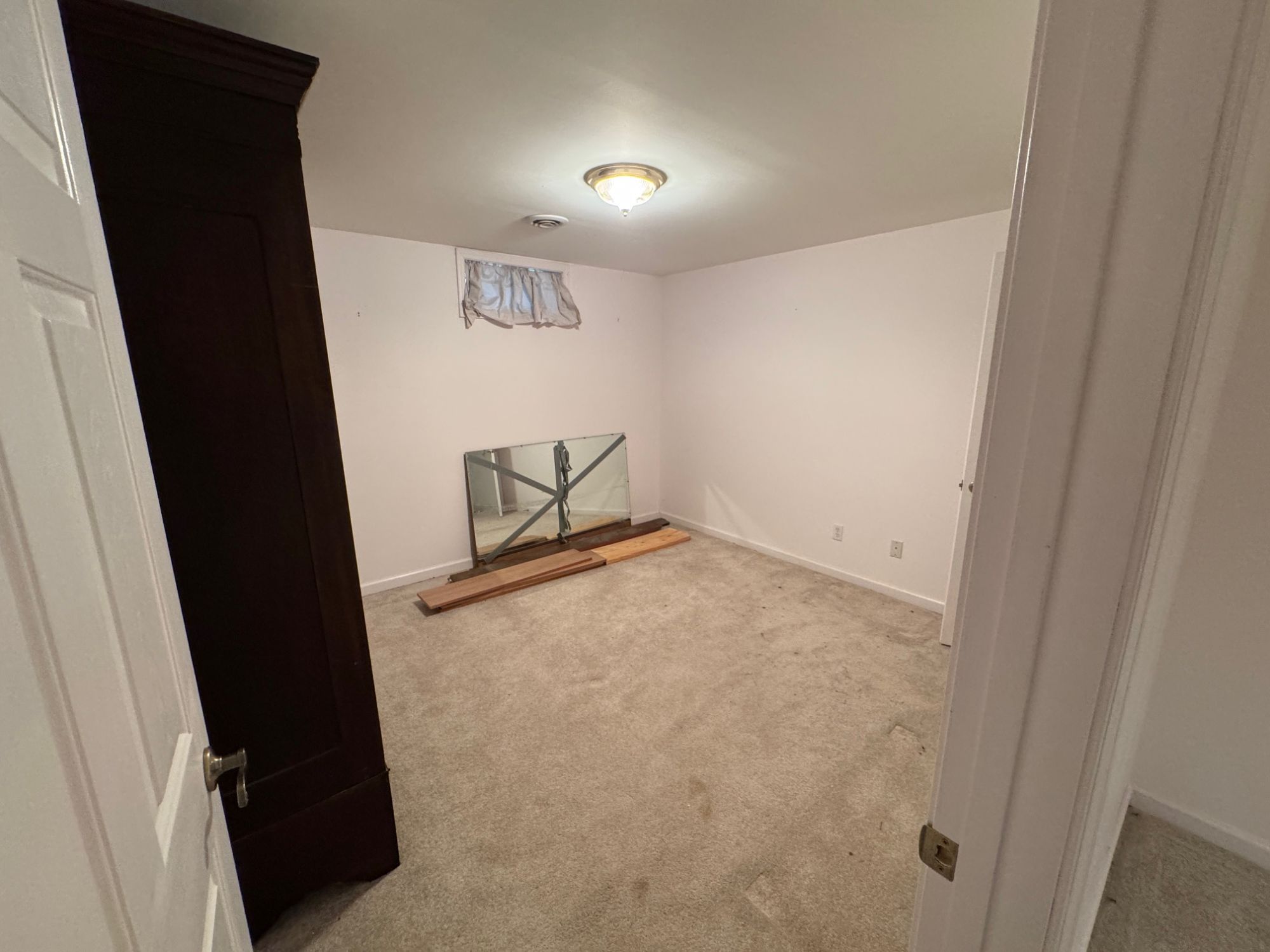 Lot image 72