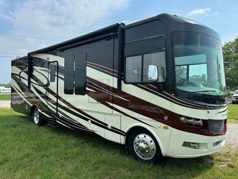 2014 Forest River 37' Georgetown XL 378TSF RV image