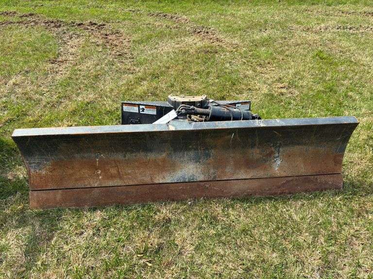 Bobcat Dozer 96 Hydraulic Blade image