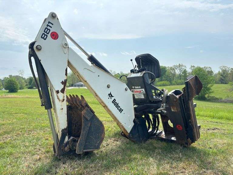 Bobcat 8811 Backhoe Attachment image
