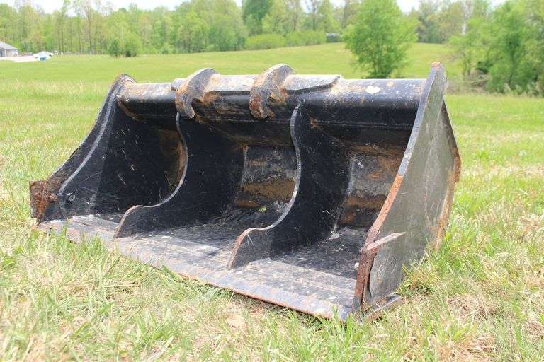 Bobcat 39 Inch Bucket for Backhoe Attachment image