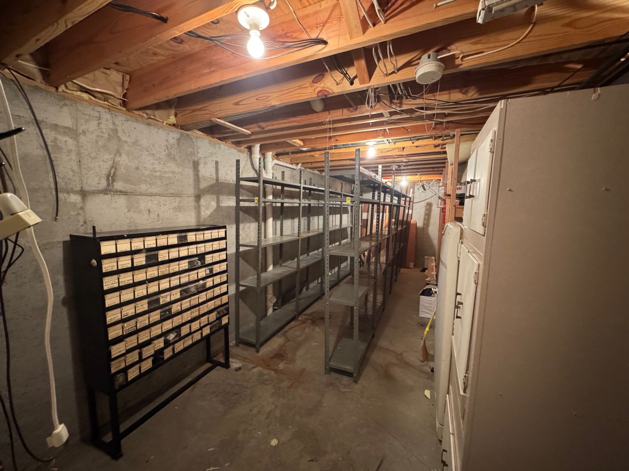 Lot image 80
