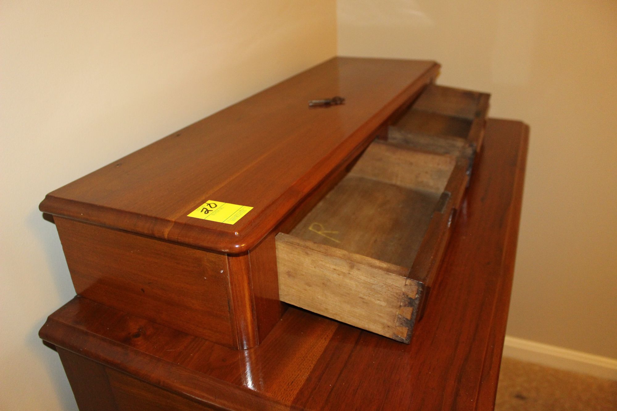 Lot image 8