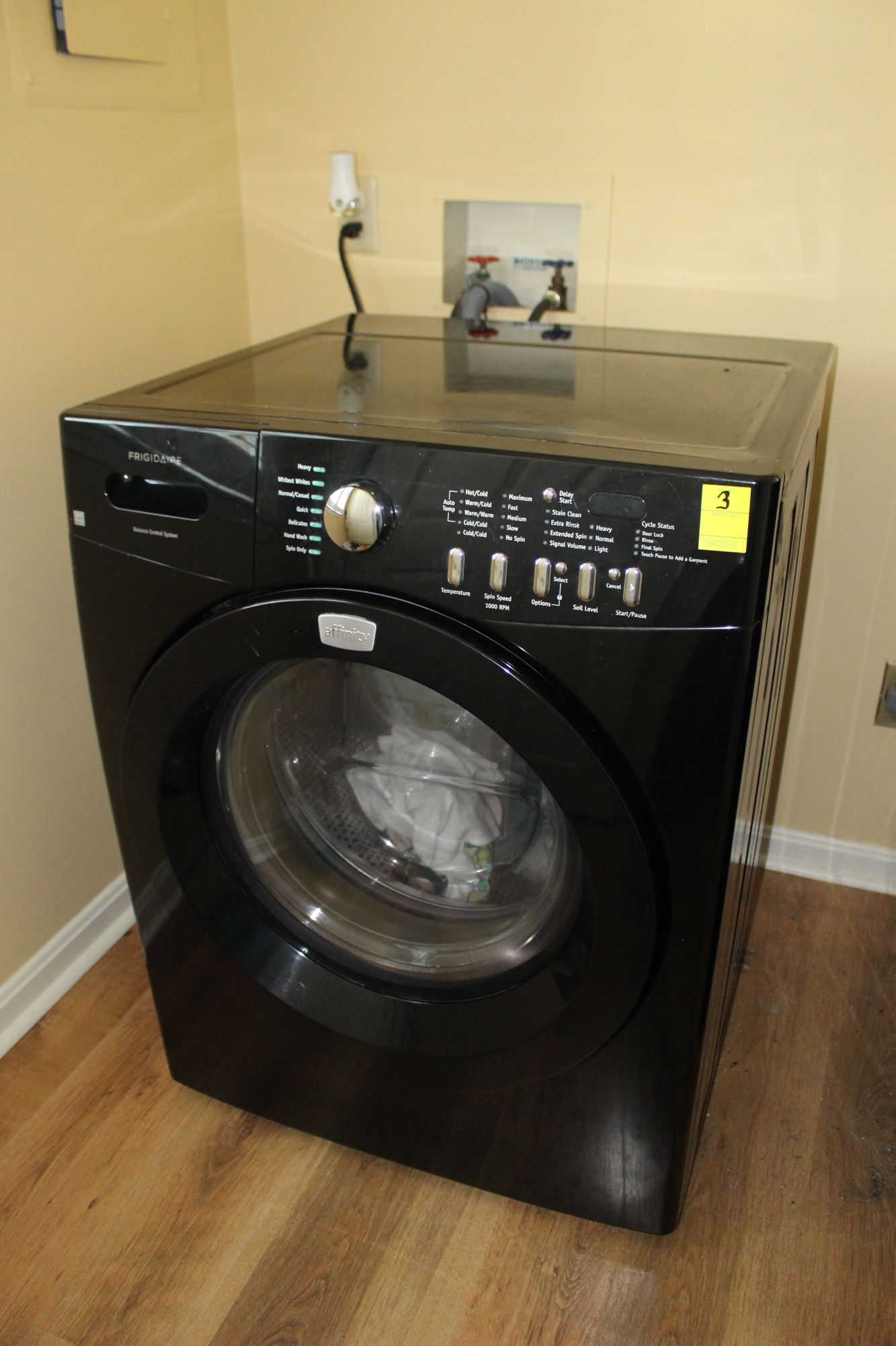 Lot image 1