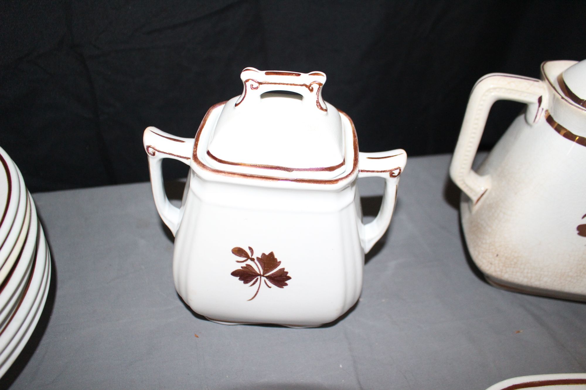 Lot image 10
