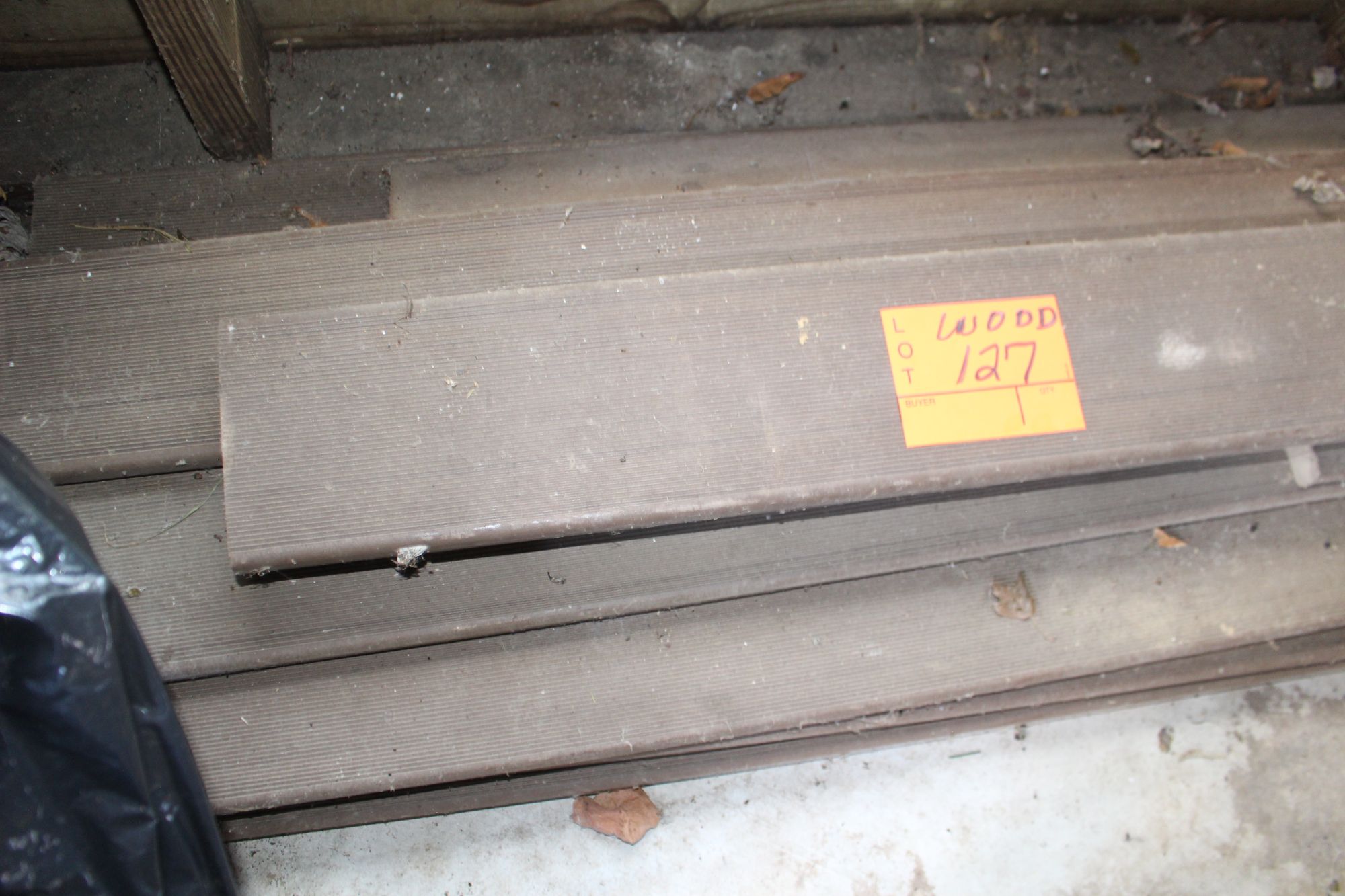 Lot image 2