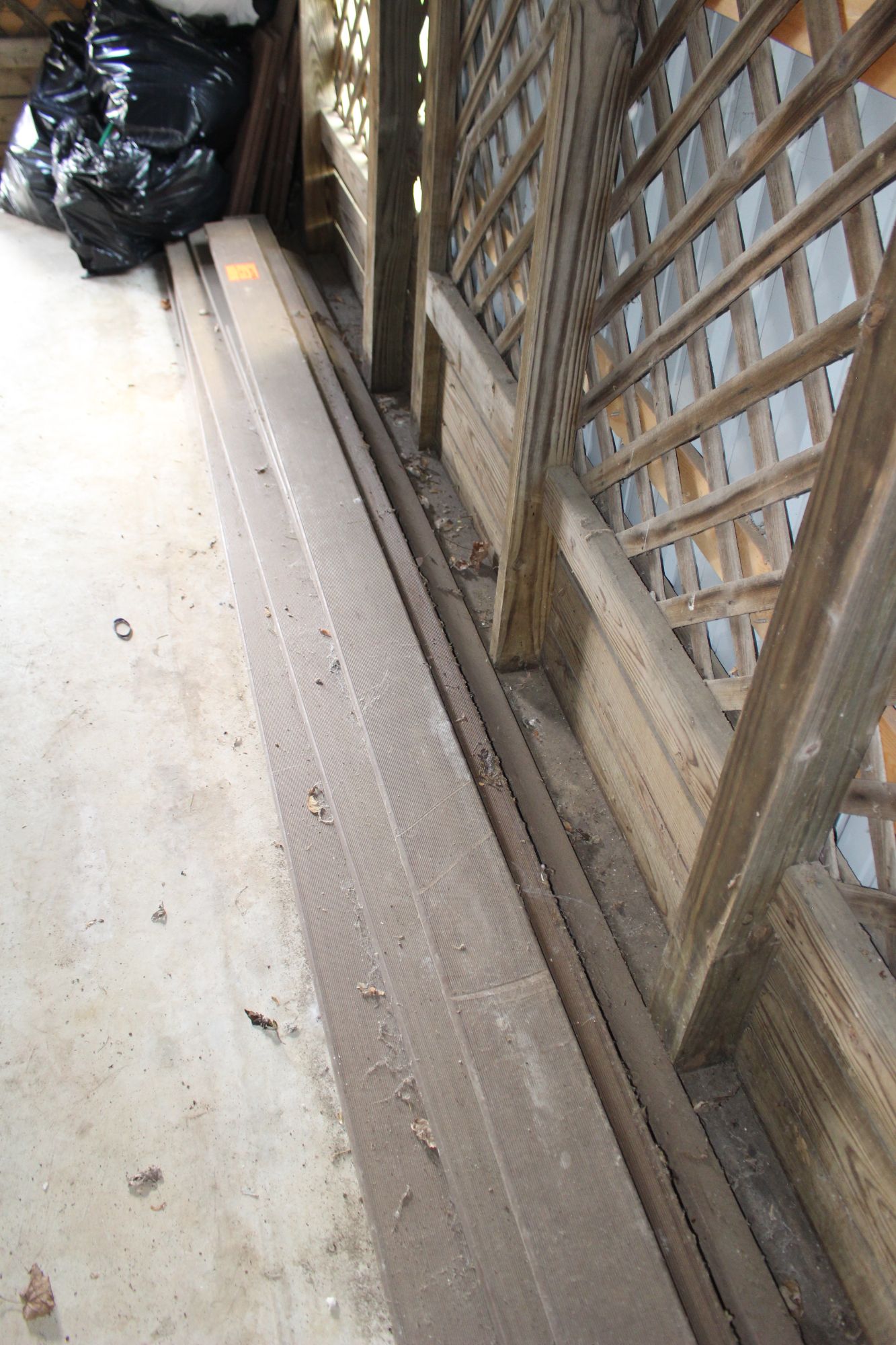 Lot image 8