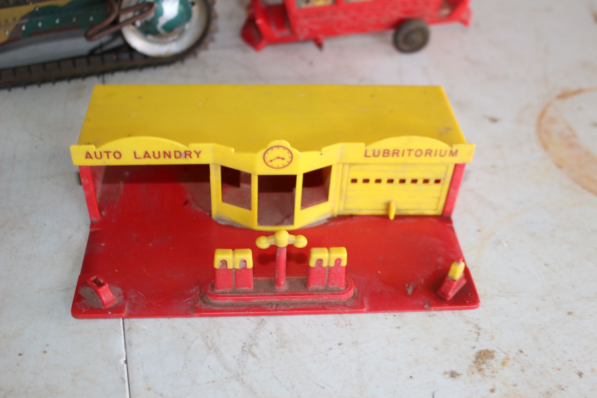 Lot image 11