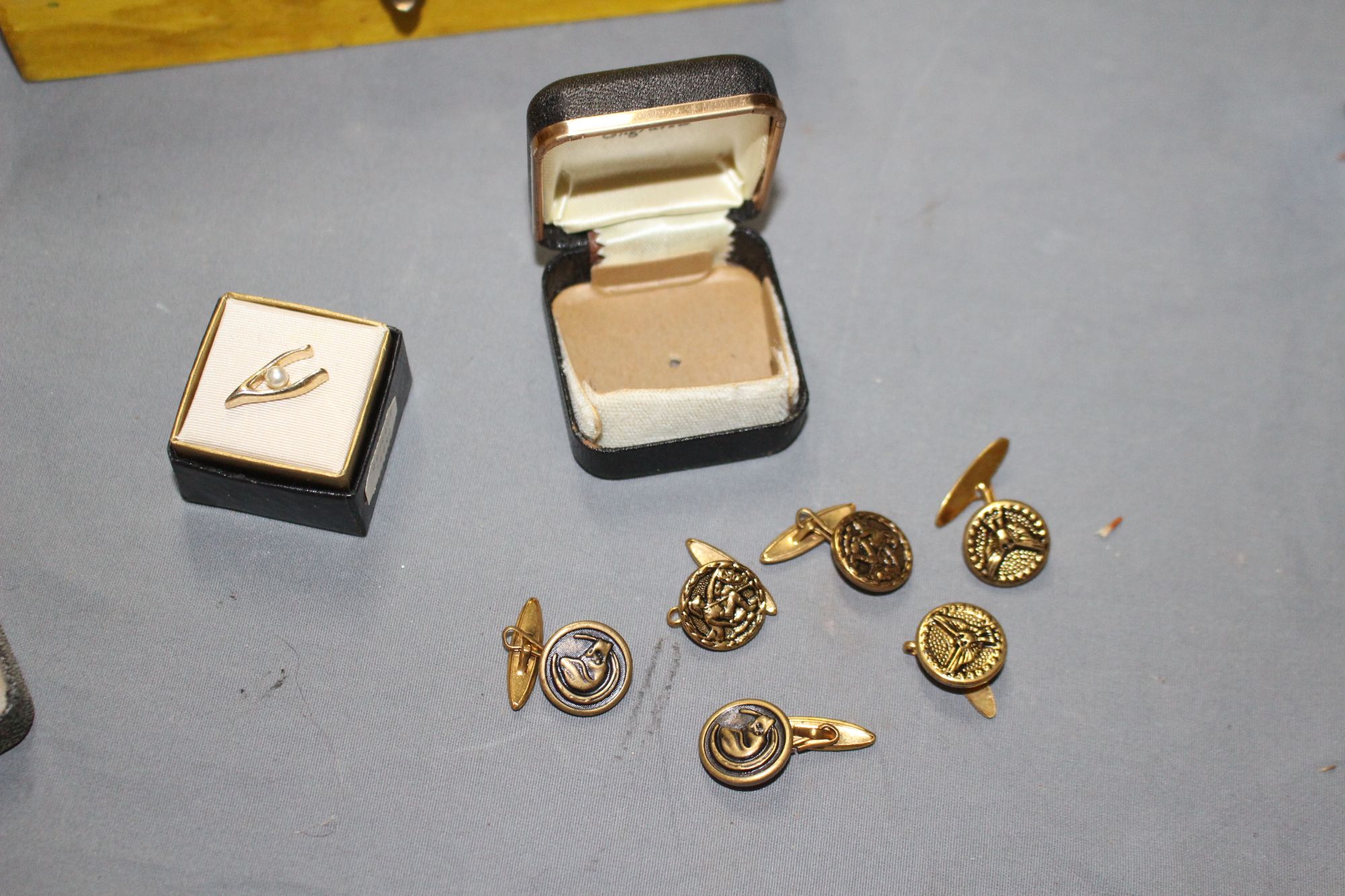 Lot image 4