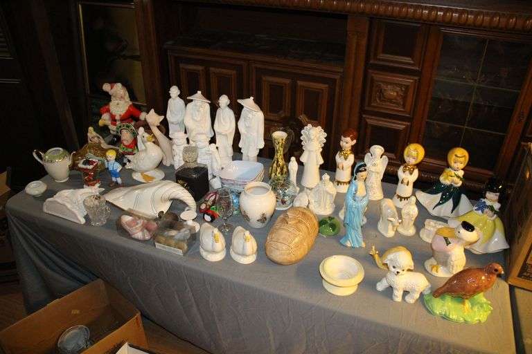 Santa Claus Porcelain Figurine, Nativity Scene Figurines, Ceramic Figurines, Dencater, and Misc Figurines image