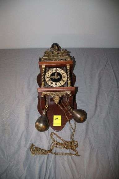 "NU ELCK SYN SIN" Cuckoo Clock image