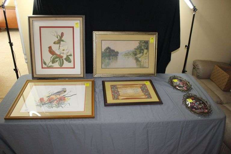 (4) Framed Pictures and (2) Oval Wall Decorations image