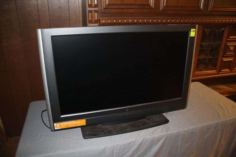 40 In Westinghouse TV image