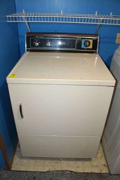 Hotpoint Heavy Duty Automatic Dryer image