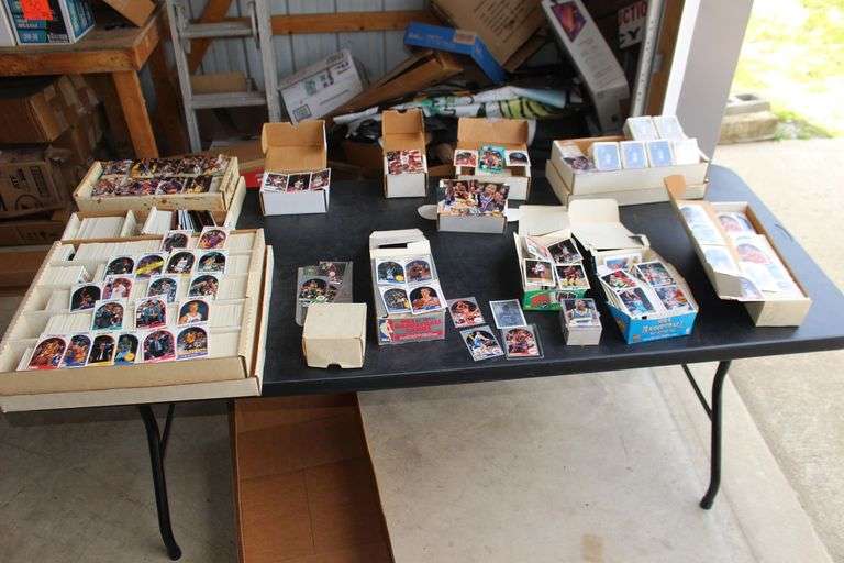 NBA Hoops, Classic, 92-93 Fleer, and Misc. Major Brand Basketball Cards image