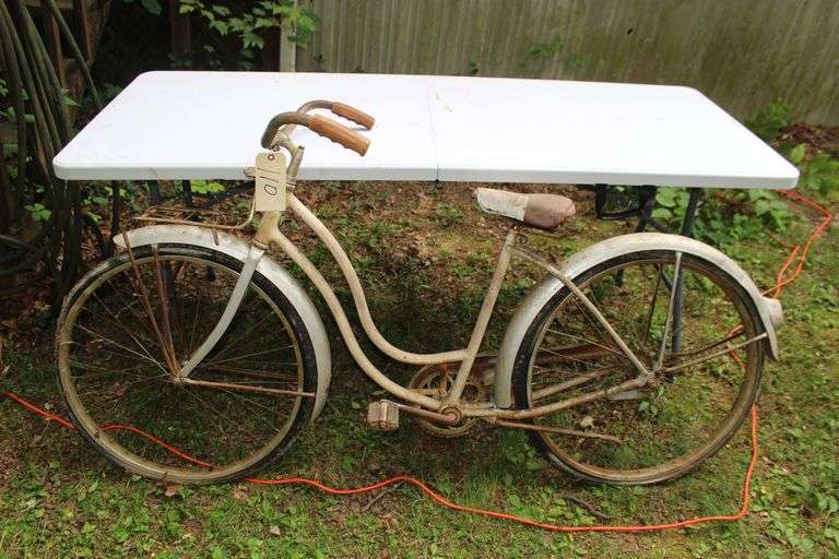 Schwinn Bicycle image