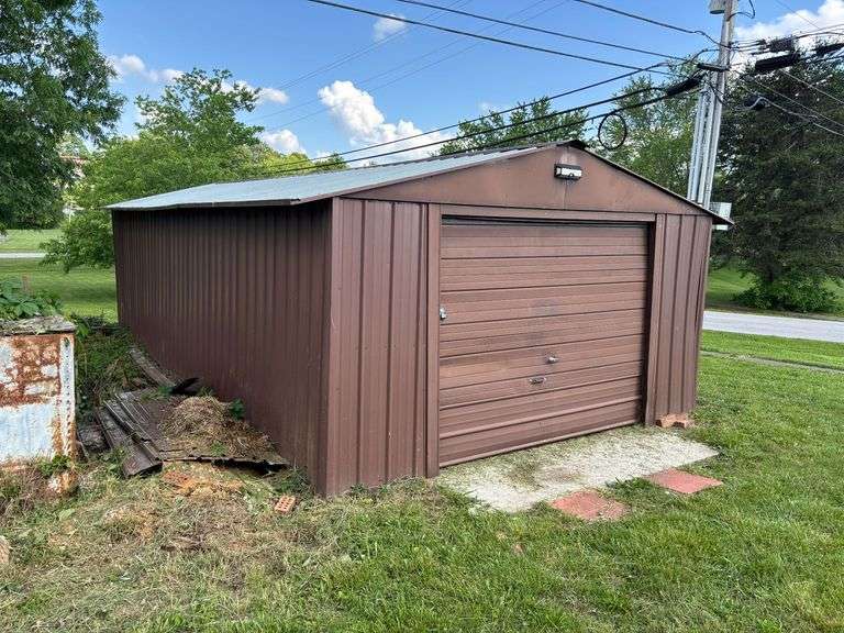 13 Ft 8 1/2 In W x 30 Ft 7 in L Metal Sided Shed image