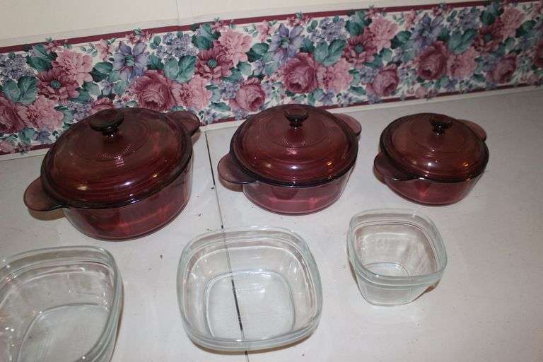 Glass Rubbermaid Food Containers, Pyrex Baking Dishes, and Anchor Glass Baking Dish