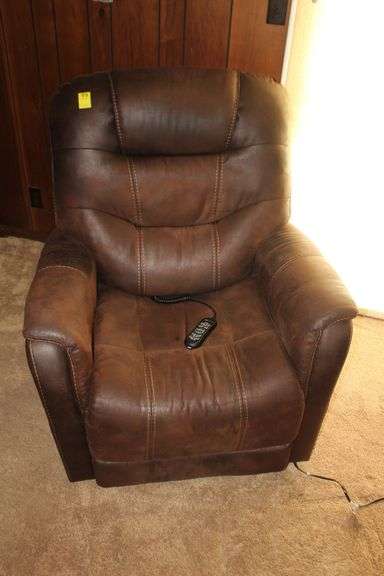 Viva Lift Power Recliner Lift Chair image