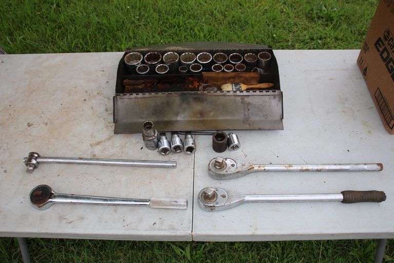 (3) 3/4 Inch Ratchets, 3/4 Inch Drive Sockets, Metal Tool Box, 3/4 Inch Indicator Wrench image
