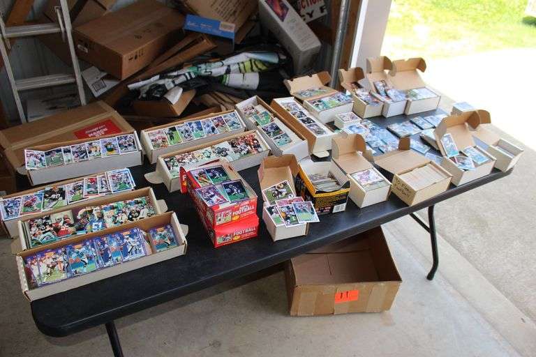 1990 Score, 1993 Classic NFL Proline, Tops, Upper Deck, Team NFL, and Misc. Major Brand Football Cards image
