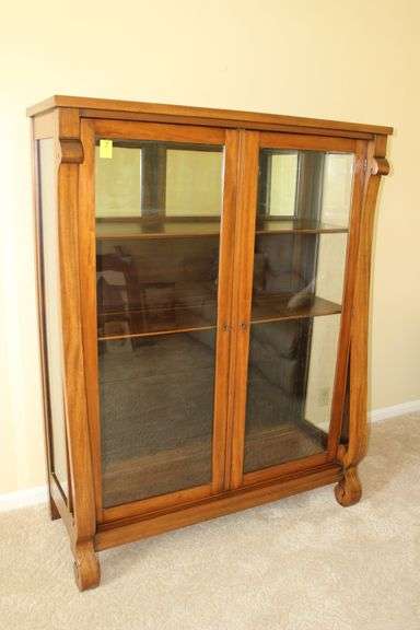 2 Glass Door China Display Cabinet image