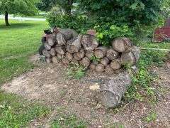 0.40 ACRE LOT - STORAGE BUILDING - OUTBUILDING