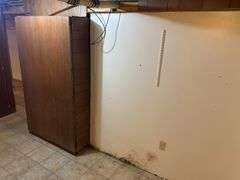 HOME - ATTACHED GARAGE - STORAGE BUILDING