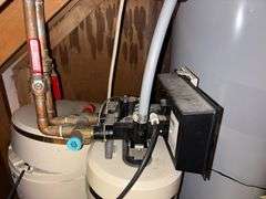 HOME - ATTACHED GARAGE - STORAGE BUILDING