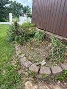 0.40 ACRE LOT - STORAGE BUILDING - OUTBUILDING