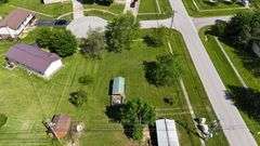 0.40 ACRE LOT - STORAGE BUILDING - OUTBUILDING