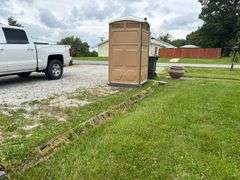 HOME - ATTACHED GARAGE - STORAGE BUILDING