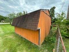 0.40 ACRE LOT - STORAGE BUILDING - OUTBUILDING