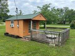 0.40 ACRE LOT - STORAGE BUILDING - OUTBUILDING