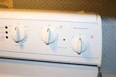 Whirlpool 4-Burner Electric Cookstove