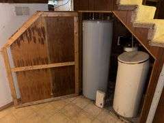 HOME - ATTACHED GARAGE - STORAGE BUILDING