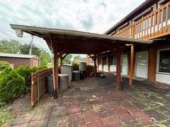 HOME - ATTACHED GARAGE - STORAGE BUILDING