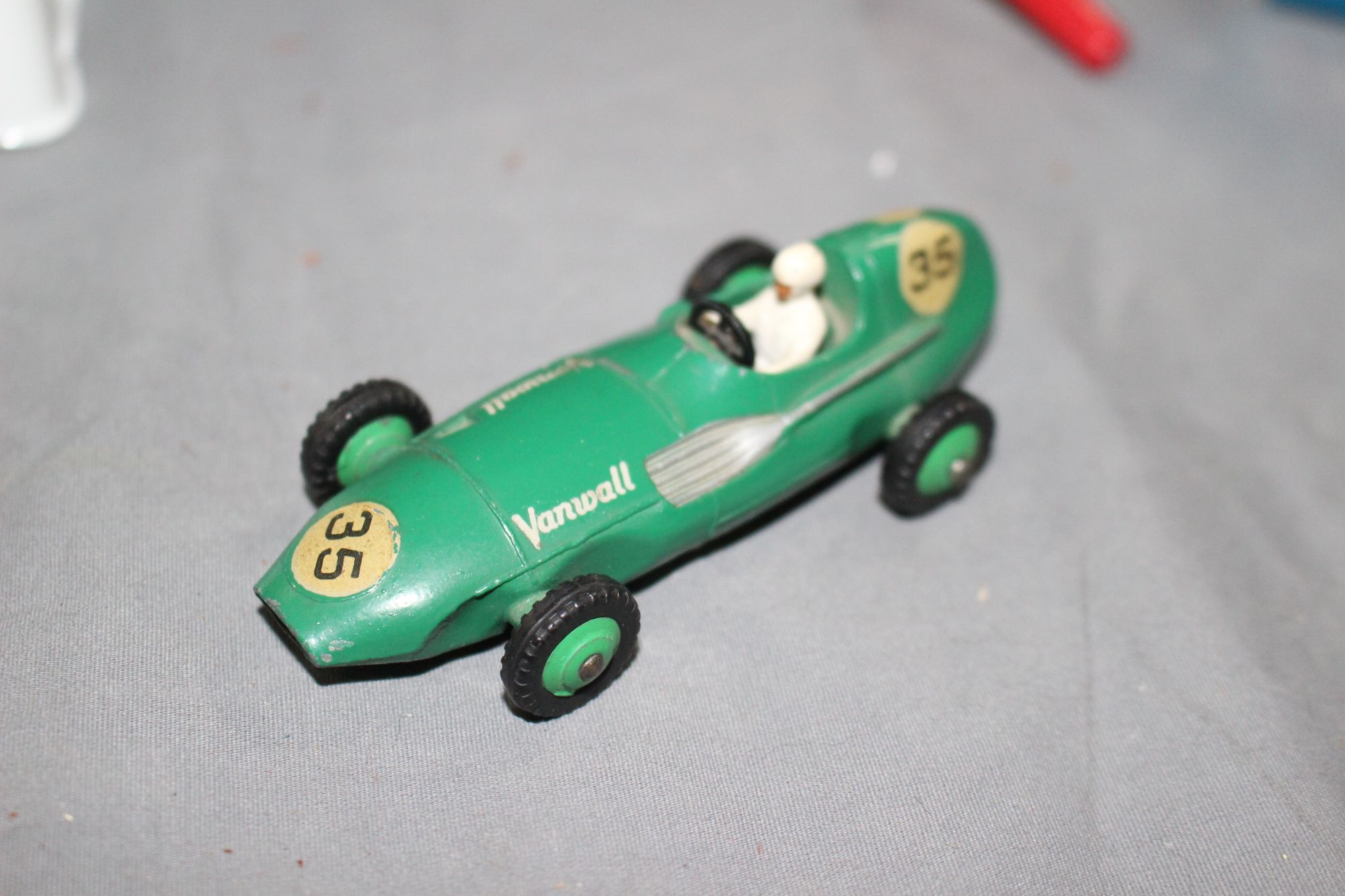 Lot image 10