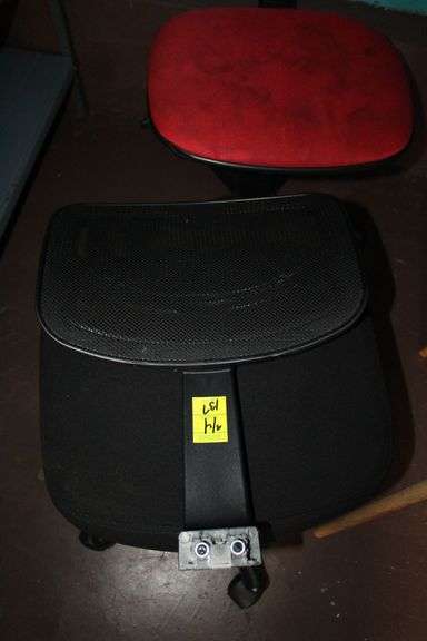 (2) Office Chairs and (2) Circular Glass Top End Tables