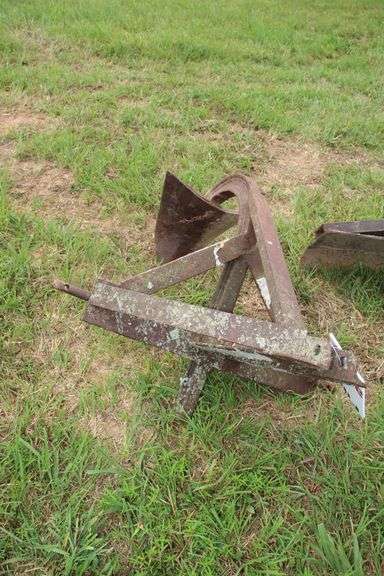 3 PTH Single Row Potato Plow image