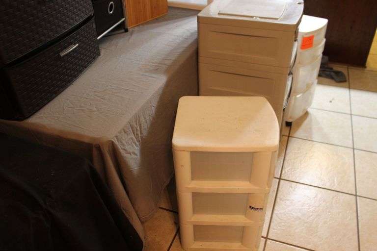 4 Piece Sterilite Plastic Containers, 3 Drawer Plastic Container, 3 Drawer Sun-cast Plastic Container, (2) Waste Baskets, 4 Drawer Plastic Container on Wheels, 3 Drawer Sterilite Storage Chest, and 3 Section Cubby Rack