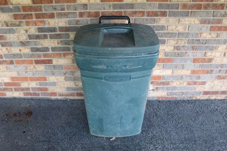 Rubbermaid Trash Can on Wheels image
